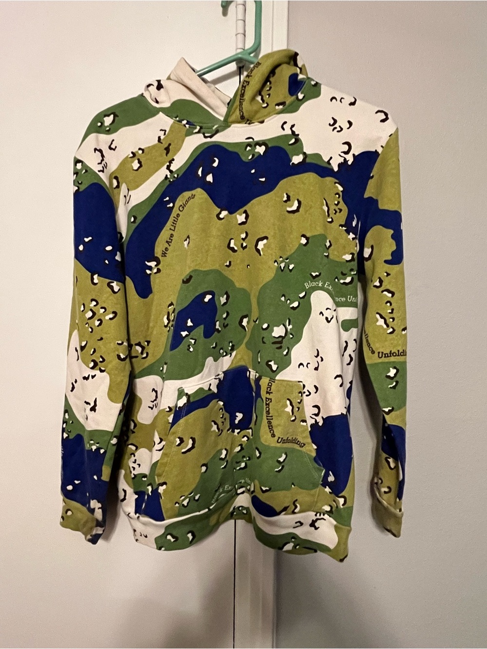 Little Giants Giant Shorties XXL Graphic Print Fleece Pullover Hoodie Green Blue
